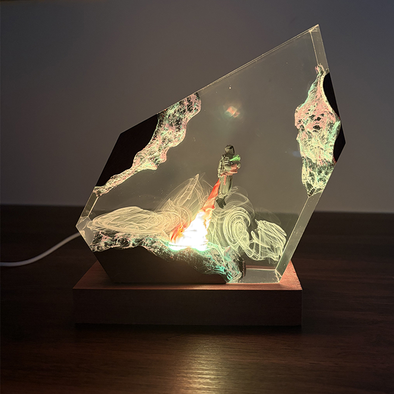 Resin Art And Decor - Sci-Fi Anime Figur Organismus Harz Tischlampe
