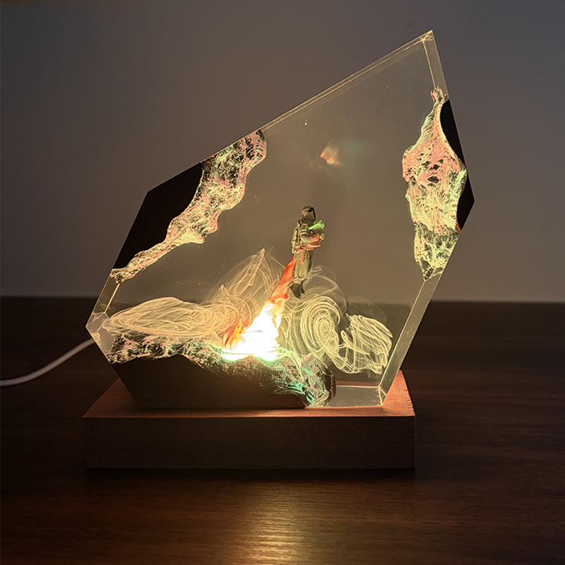 Sci-Fi Anime Figur Organismus  – Resin Art And Decor Bewertung und Preis