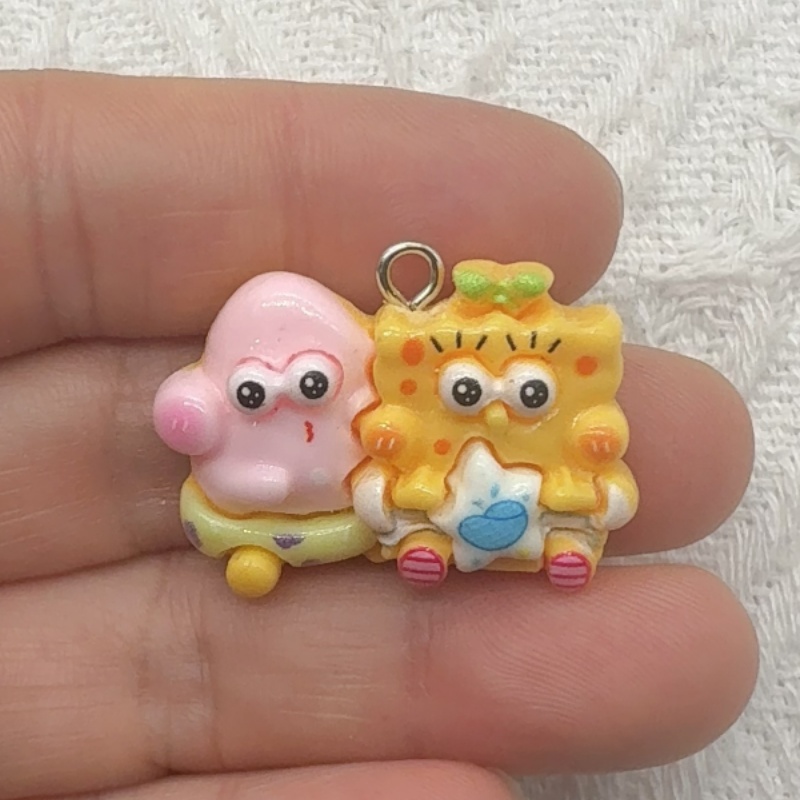 10 Stück Cartoon-Harzanhänger, – Resin Art Hanging Bewertung und Preis